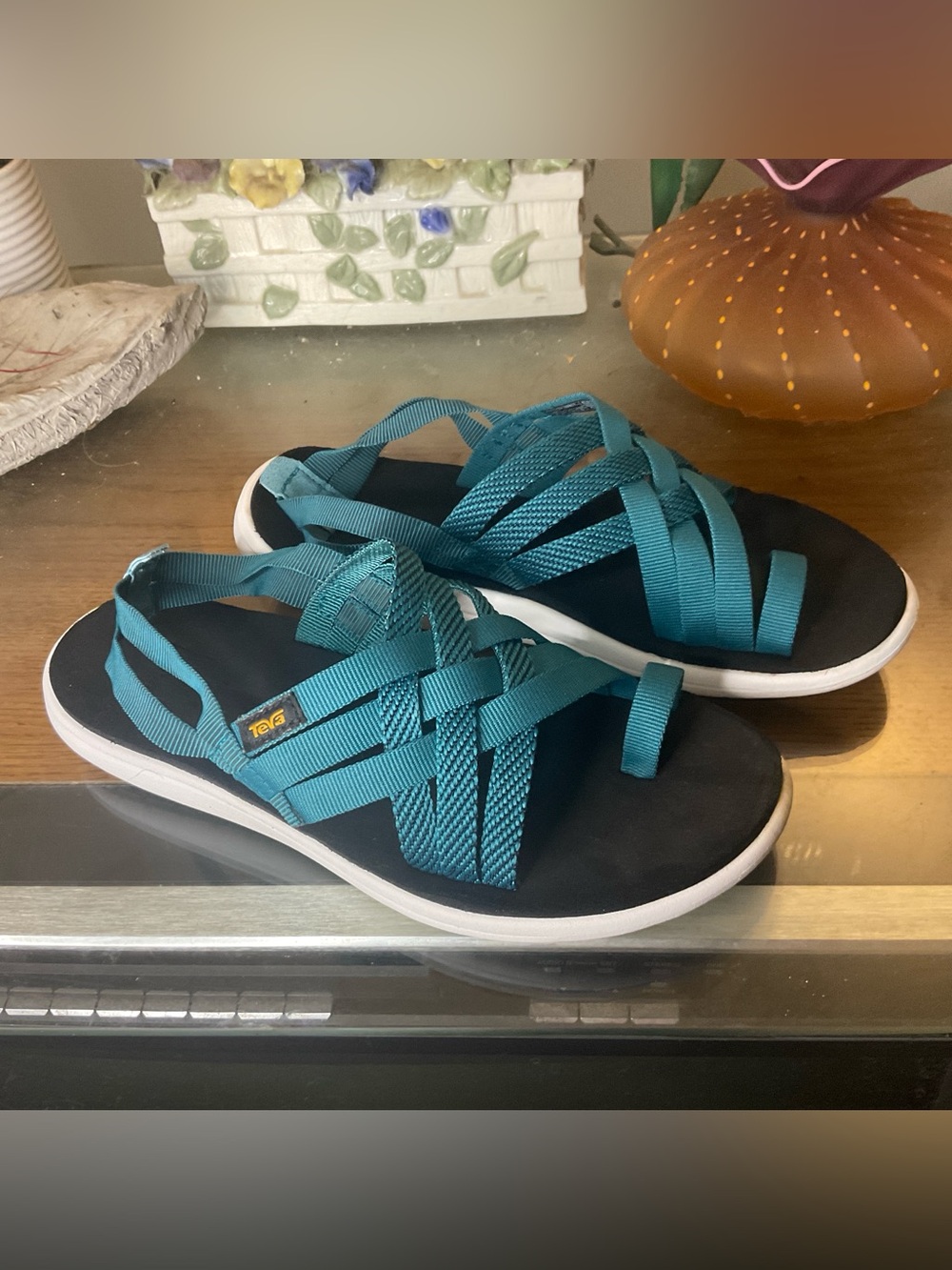 TEVA WOMENS VOYA STRAPPY SANDALS SZ 8.5